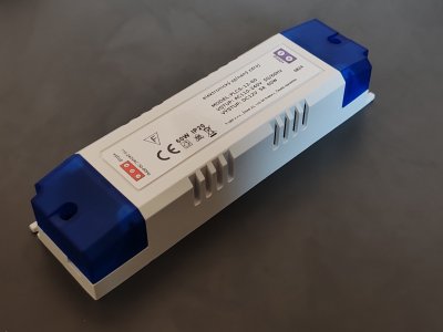 Napájecí zdroj 12V 60W vnitřní