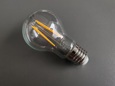 LED žárovka E27 8W FILAMENT